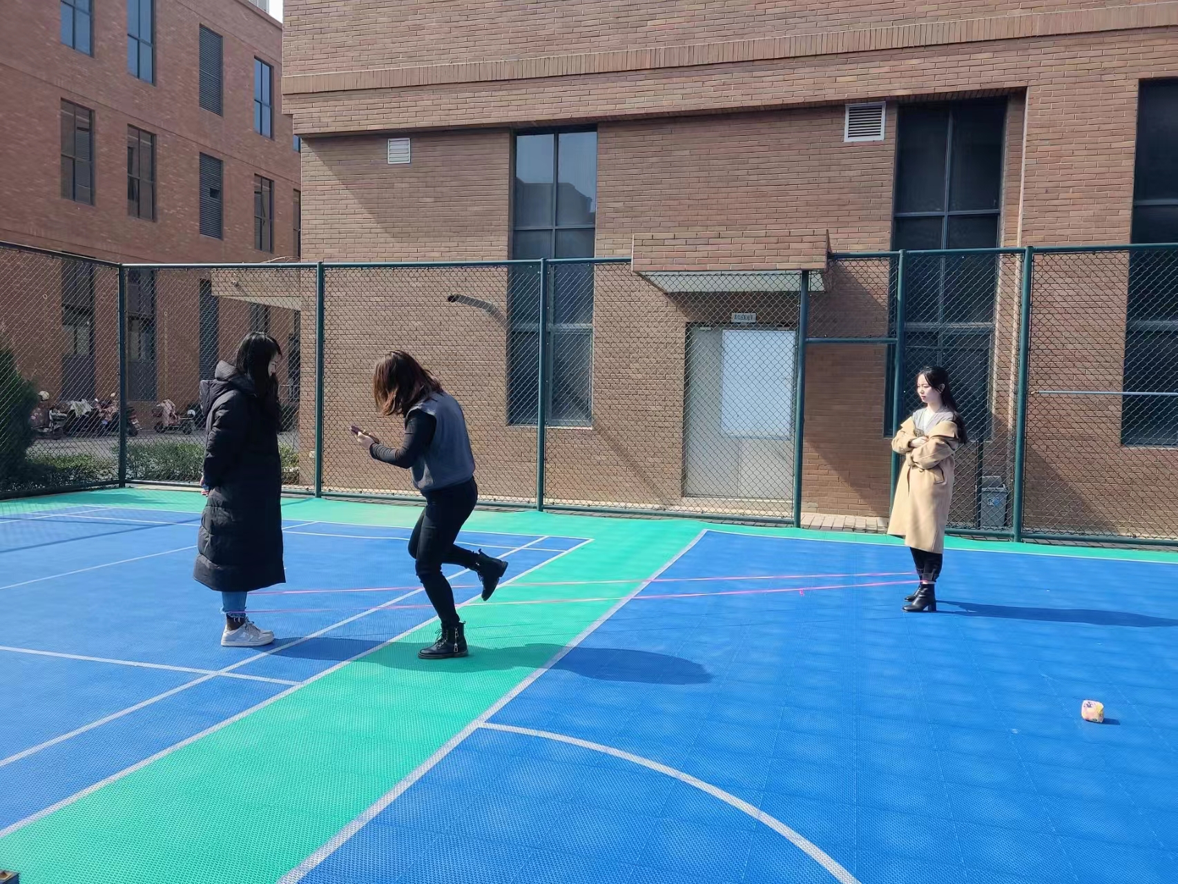 ����12�c(di��n)�����_(k��i)�L(ch��ng)�ŵġ��l����